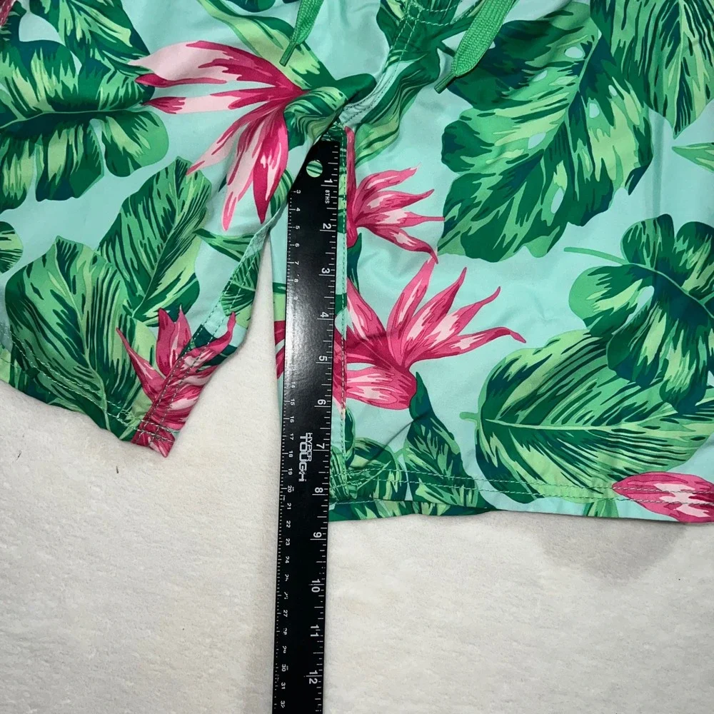 Kanu‎ Surf Misses Hayley Board Shorts Green Tropical Print Size 8 Beach Resort